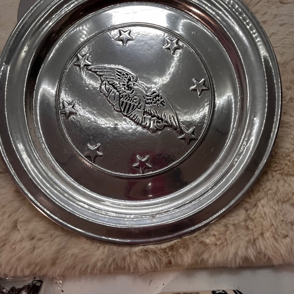 Vintage Pewter Plate US Eagle Emblem‎ Stars Decorative Collectible. Wilton